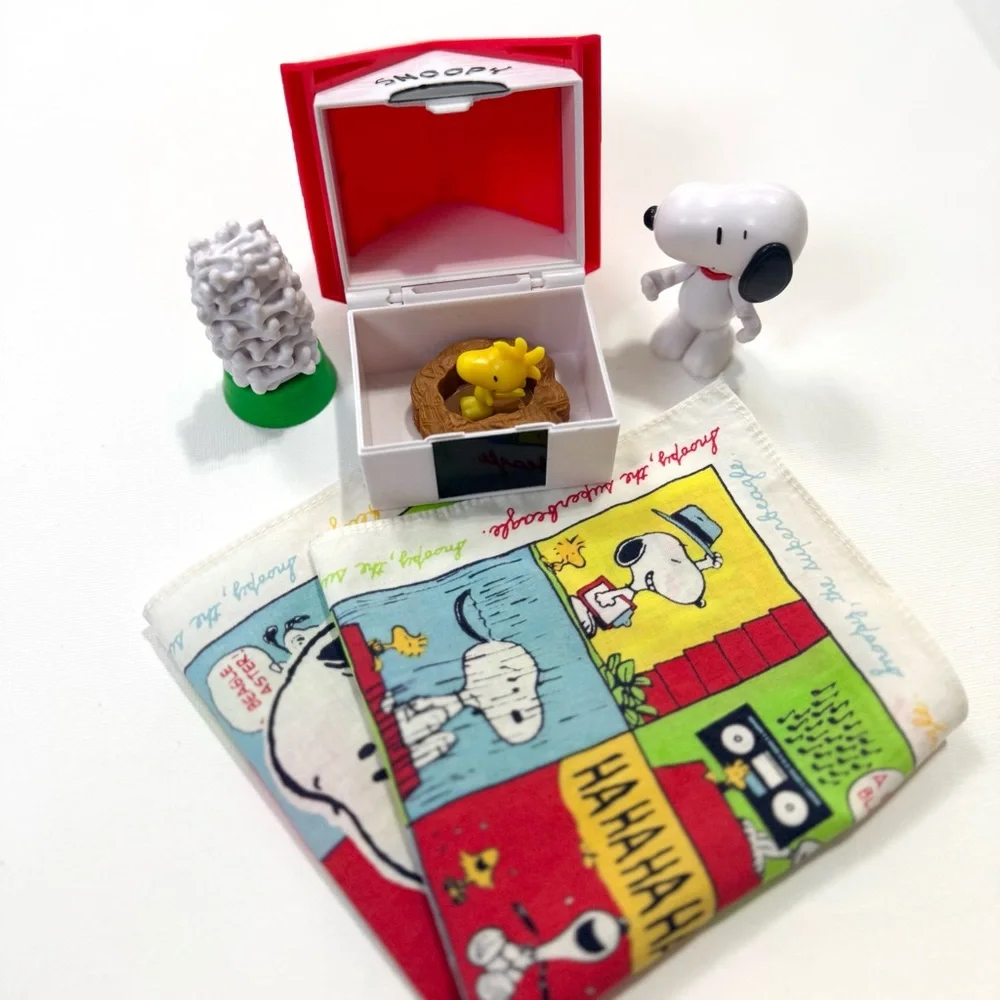 Snoopy and Woodstock Collectible Set with Vintage Snoopy Handkerchief